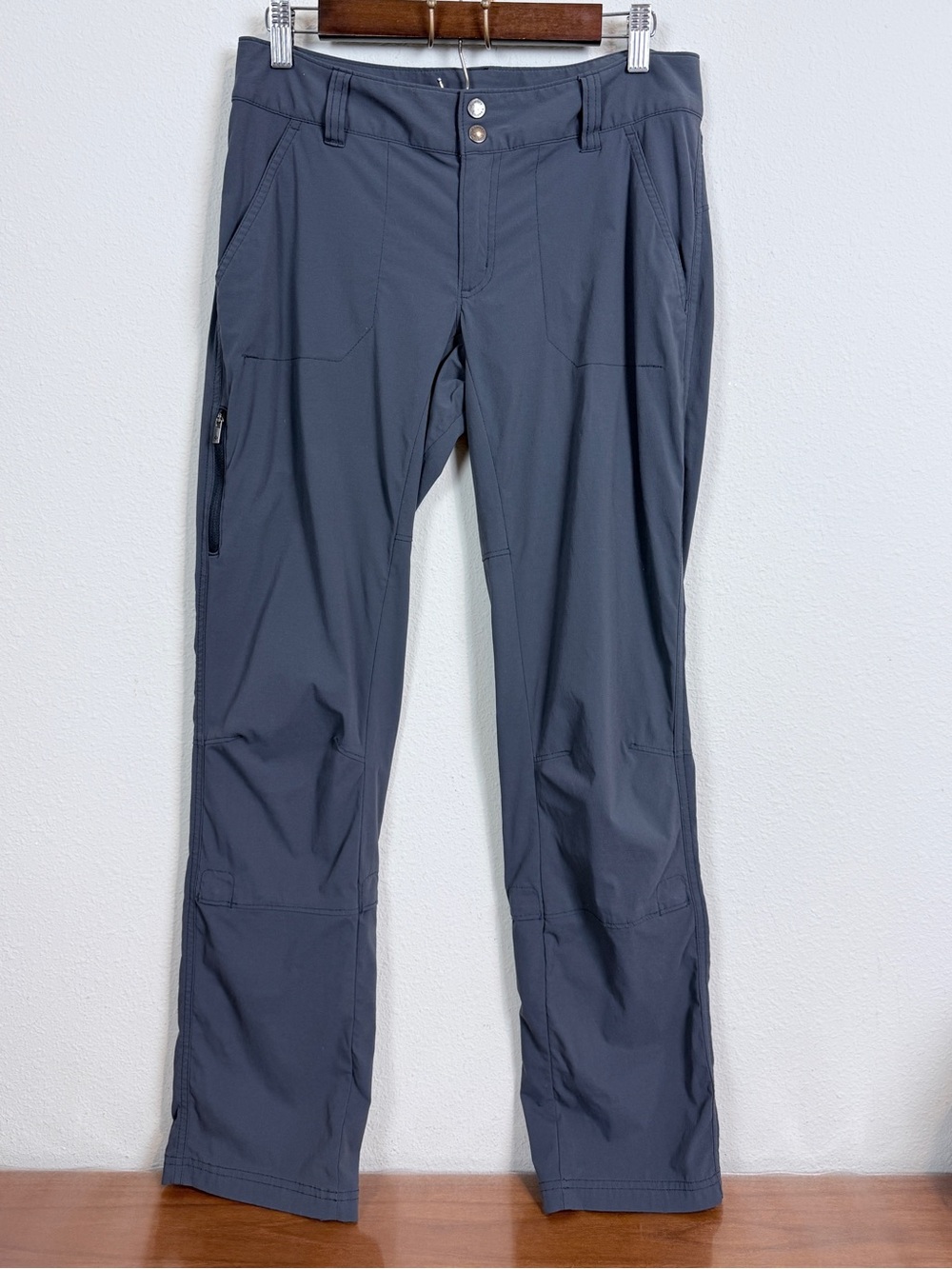 Columbia Women's Grey Convertible Straight Leg Outdoor Pants 8